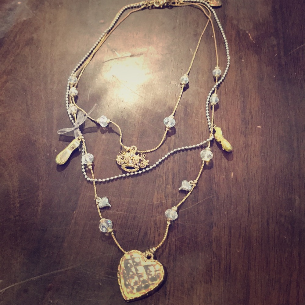 Betsey Johnson layered necklace